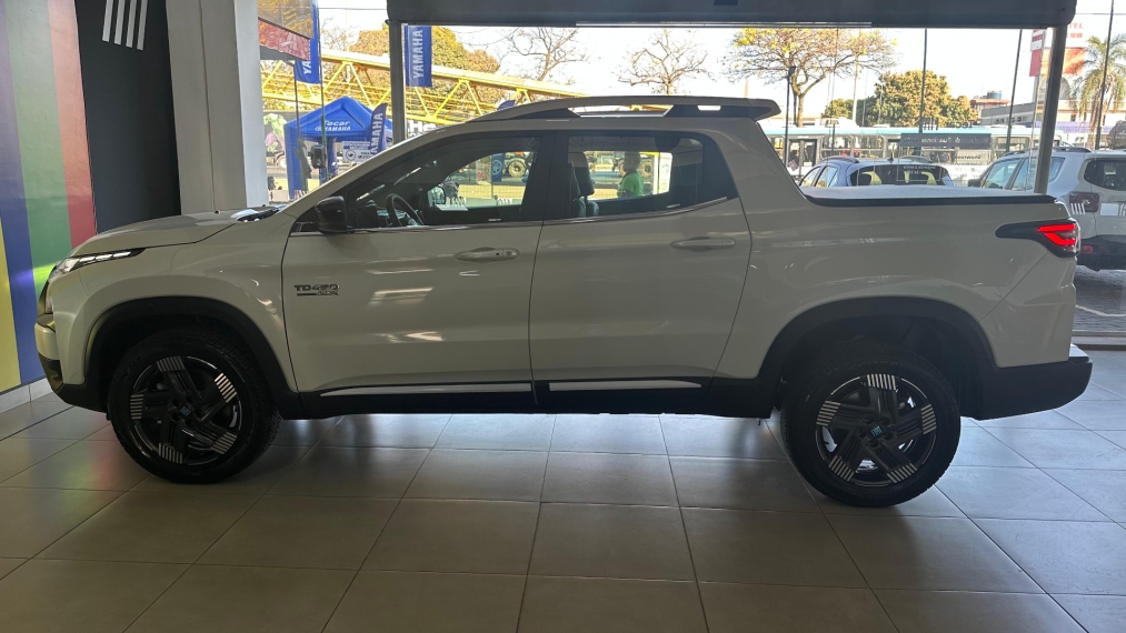 fiat toro 2.2 turbo diesel volcano 4wd at9 flex 4p automatico 20268