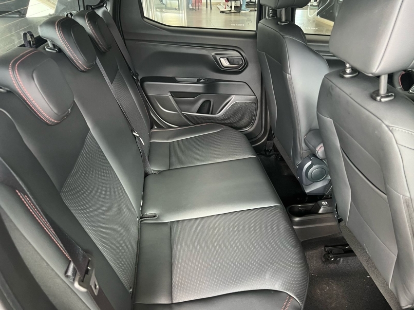 fiat strada 1.0 turbo 200 flex ultra cd cvt com usado na troca.9