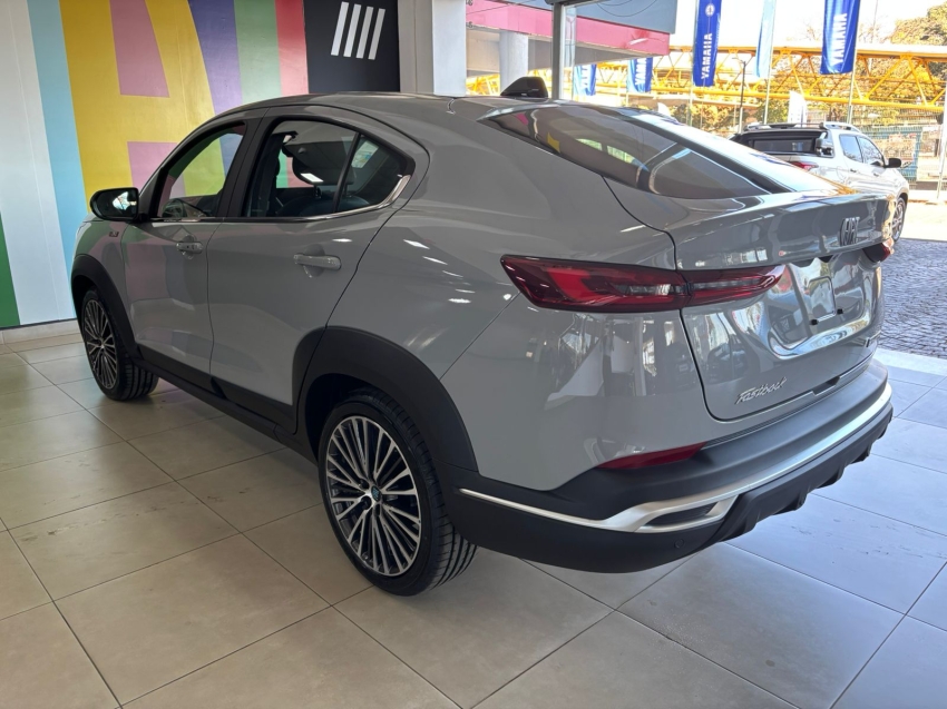 fiat fastback 1.3 turbo 270 flex limited edition at6 4p automatico 20256