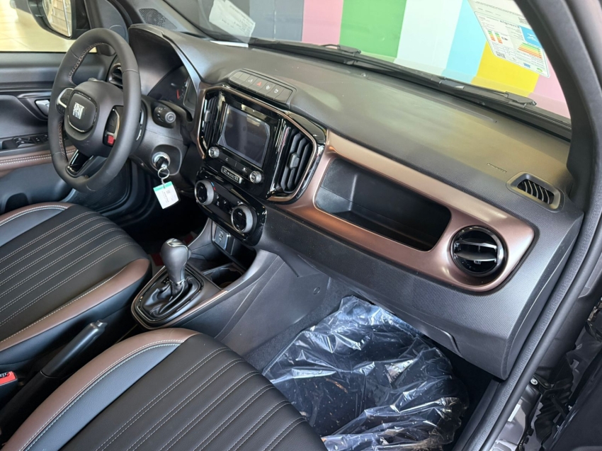 fiat strada 1.0 turbo 200 flex ranch cd cvt 4p automatico 202612