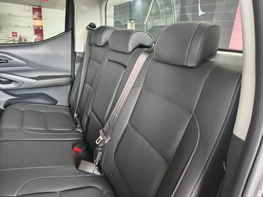 fiat titano 2.2 turbo diesel volcano 4x4 at8 4p automatico 202622