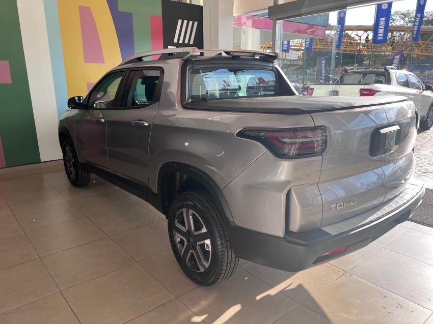 fiat toro 1.3 turbo 270 flex freedom at6 4p automatico 20266