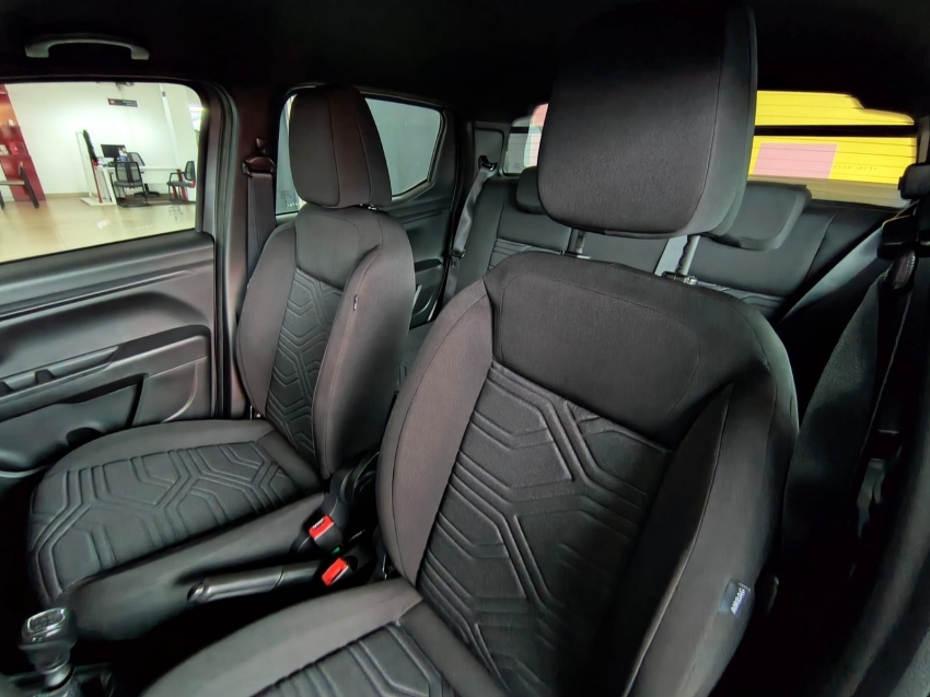 fiat strada 1.3 firefly flex freedom cd manual 4p 202612