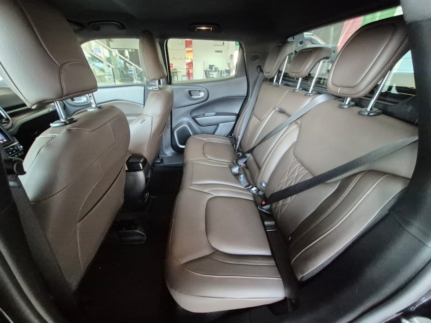 fiat toro 2.2 turbo diesel ranch 4wd at9 4p automatico 202612