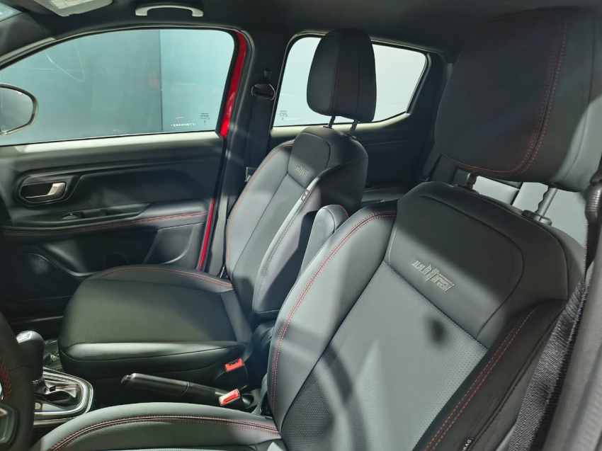 fiat strada 1.0 turbo 200 flex ultra cd cvt 4p automatico 202610