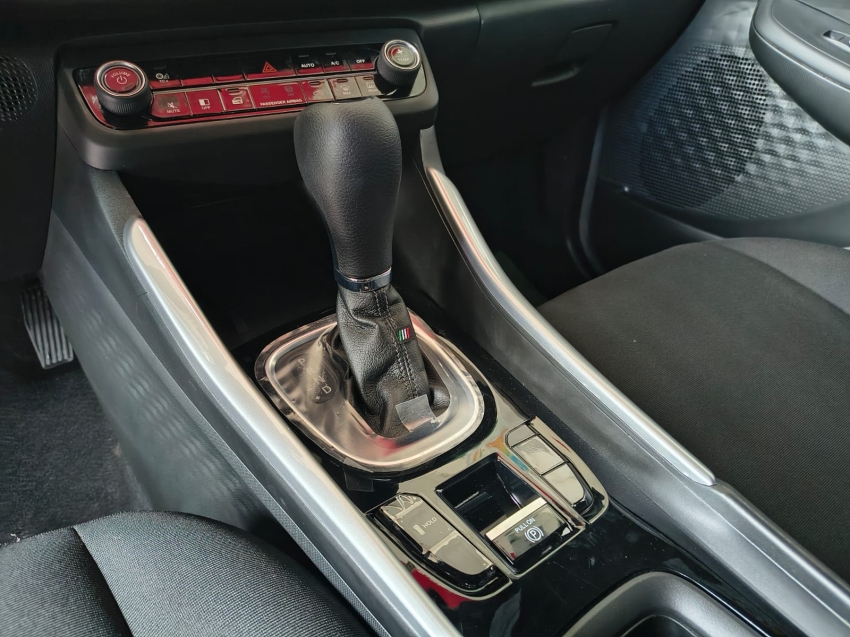 fiat fastback 1.0 turbo 200 flex cvt 4p automatico 202610