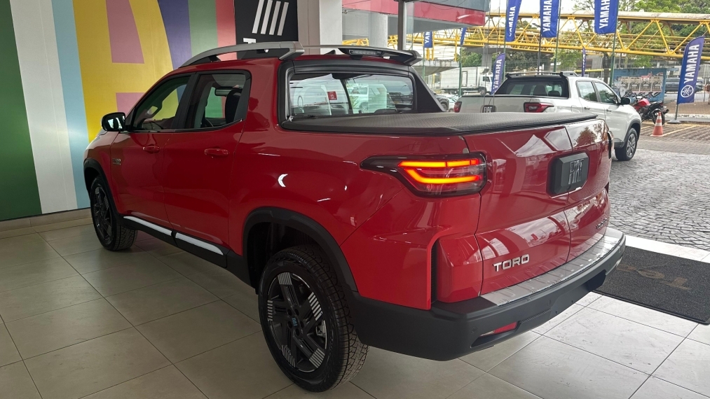 fiat toro 2.2 turbo diesel volcano 4wd at9 1.3 flex 4p automatico 20267