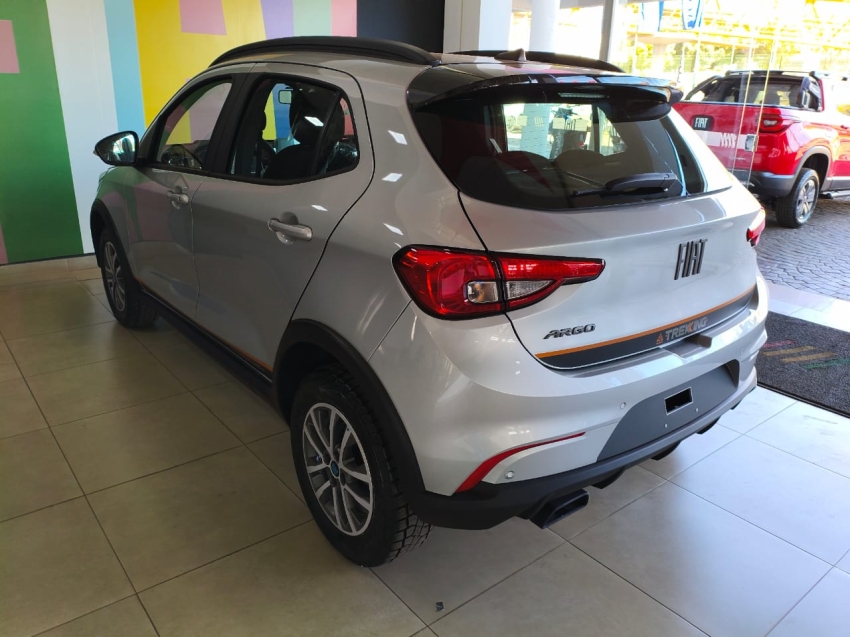 fiat argo 1.3 firefly flex trekking cvt preco valido com usado na troca.8