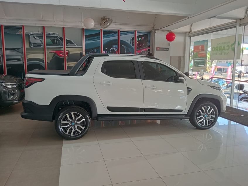 strada 1.0 turbo 200 flex ranch cabine dupla automatica.
