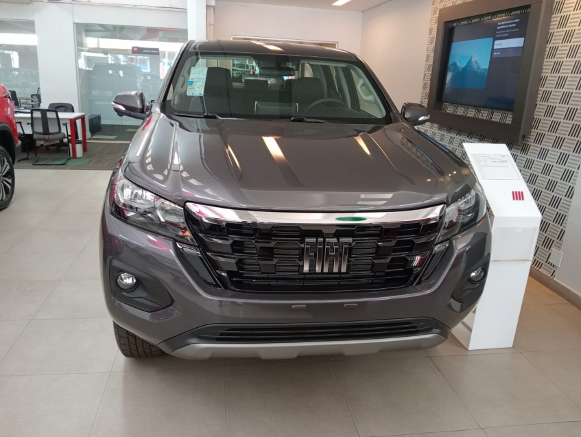 titano 2.2 turbo diesel volcano 4x4 com seminovo na troca.