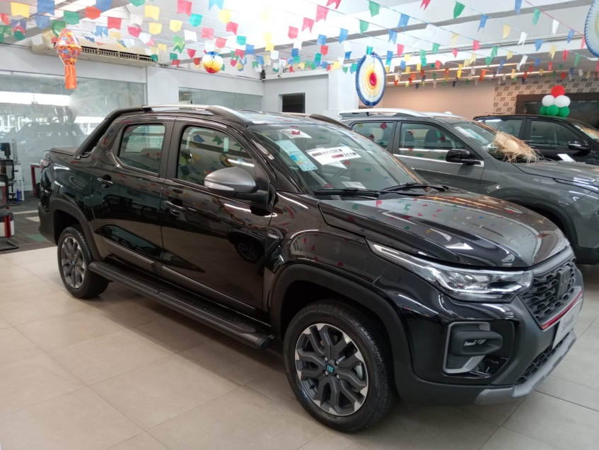 strada ultra 1.0 turbo cvt.