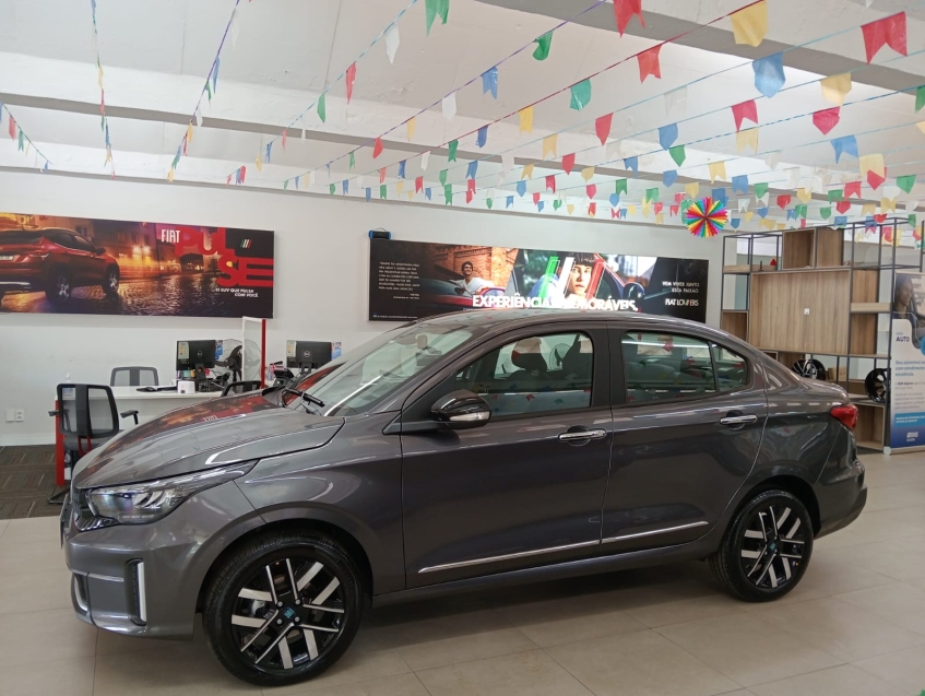 cronos precision cvt com usado na troca.