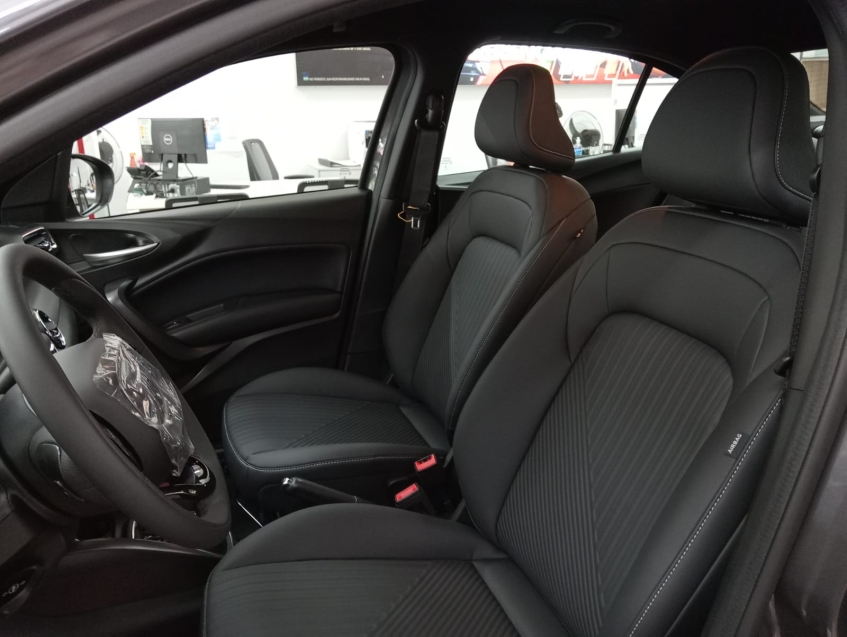 cronos precision cvt com usado na troca.