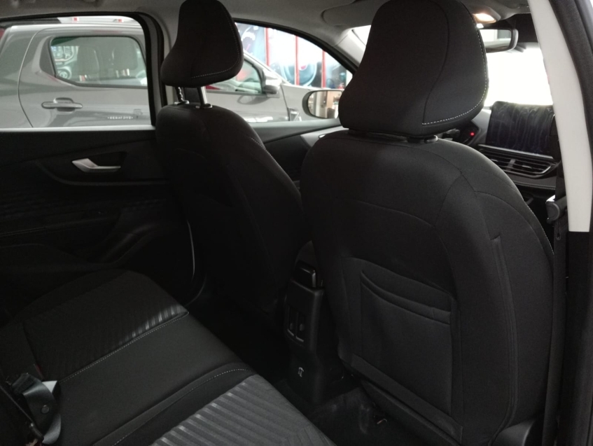 fastback audace hibrido 1.0 com o seu usado na troca!.