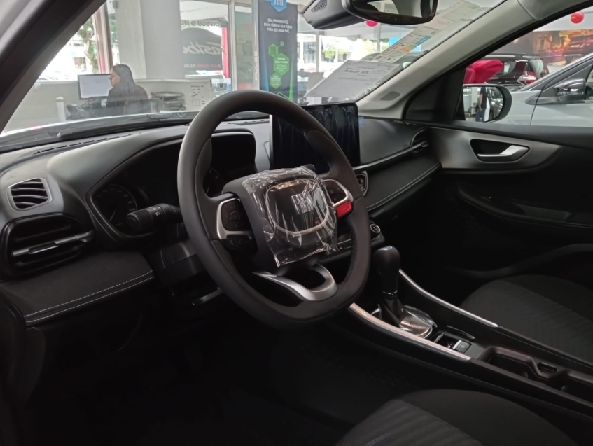 fastback audace hibrido 1.0 com o seu usado na troca!.