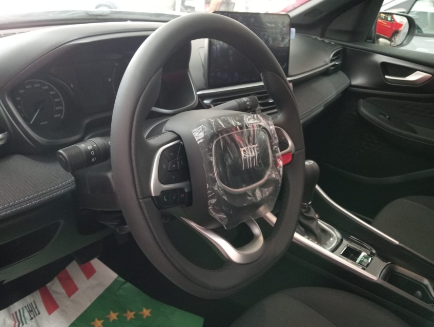 fastback audace hibrido 1.0 com o seu usado na troca!.