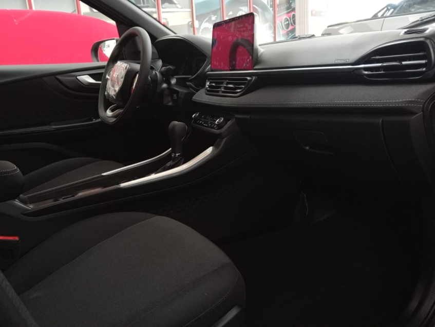fastback audace hibrido 1.0 com o seu usado na troca!.
