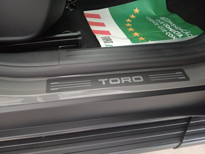 toro ultra 1.3 com usado na troca , sendo strada ou toro ultra 1.3 com usado na troca , sendo strada ou