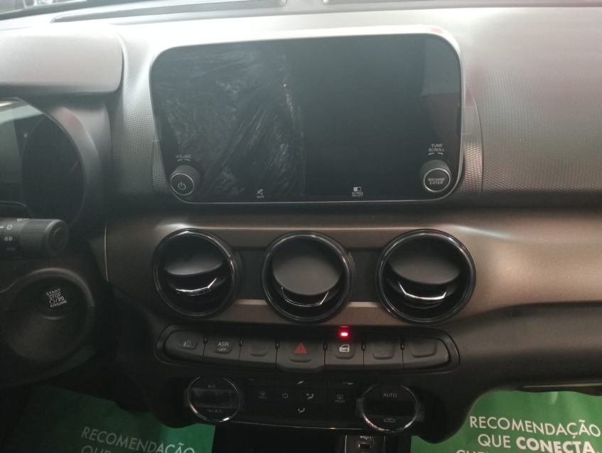 cronos drive manual 1.3 com pack, usado na troca.