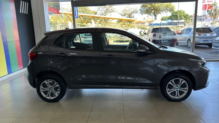 Argo Drive automático  1.3, com usado na troca , cor meramente ilustrativa6