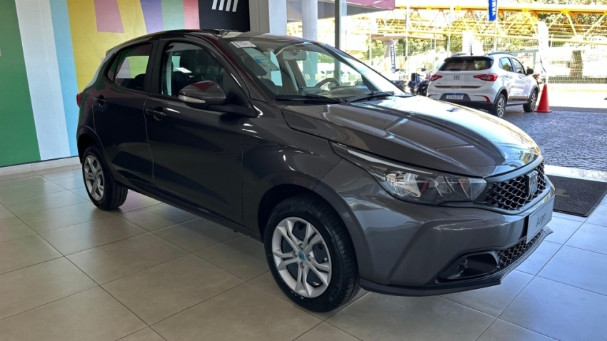 Argo Drive automático  1.3, com usado na troca , cor meramente ilustrativa9
