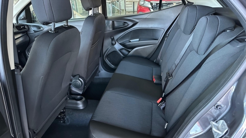 Argo Drive automático  1.3, com usado na troca , cor meramente ilustrativa7
