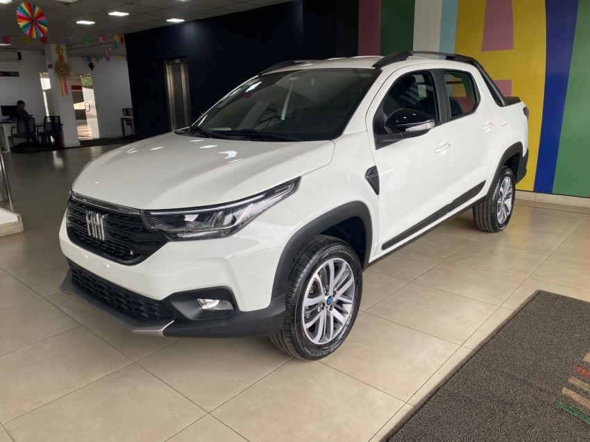 strada volcanp cabine dupla automatica com seu usado na troca