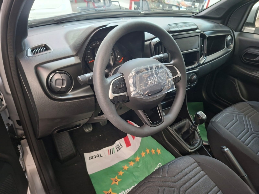 strada freedon cabine simples9