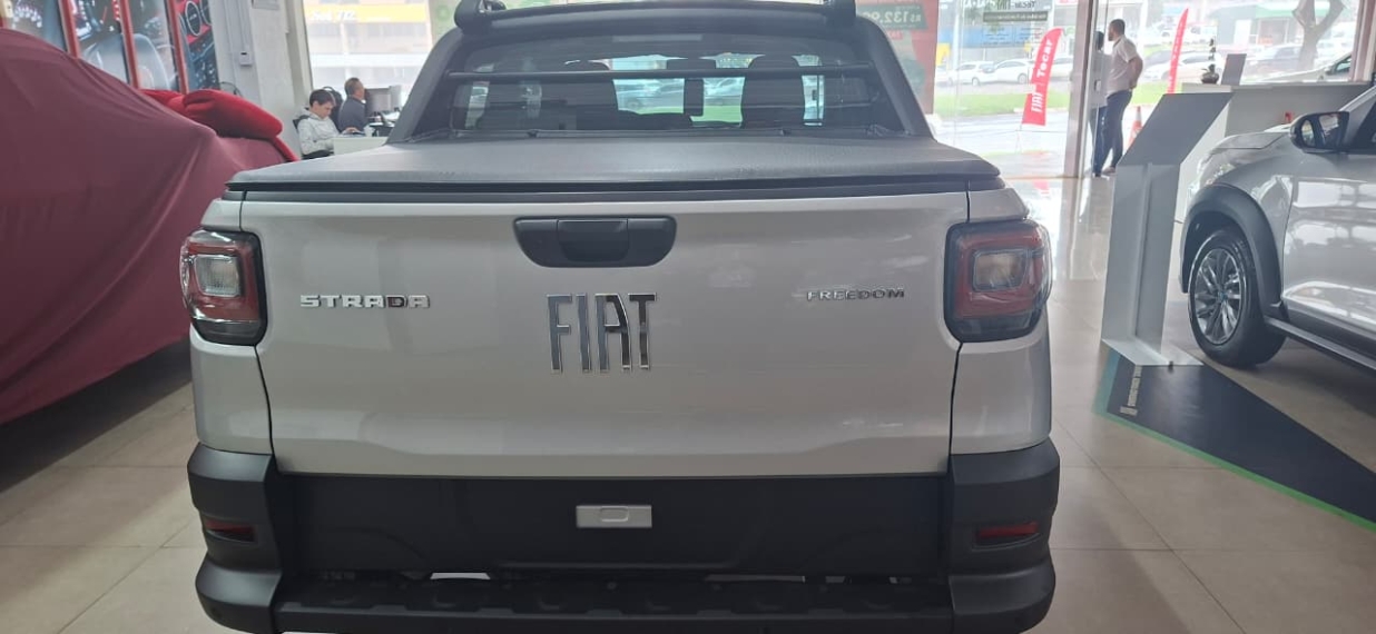 strada freedon cd mt ,com usado na troca, sendo outra strada.15
