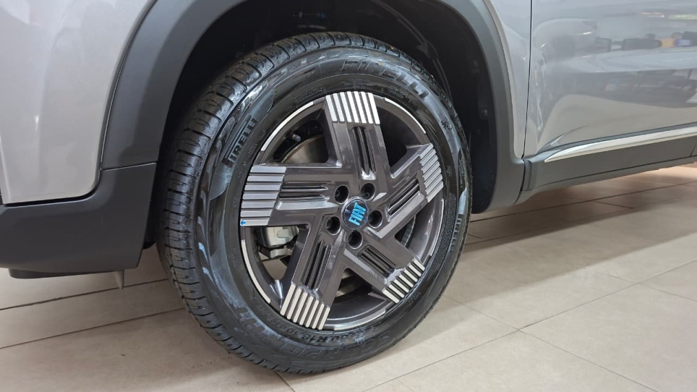 fiat toro volcano turbo diesel , com seu usado na troca sendo strada ou28