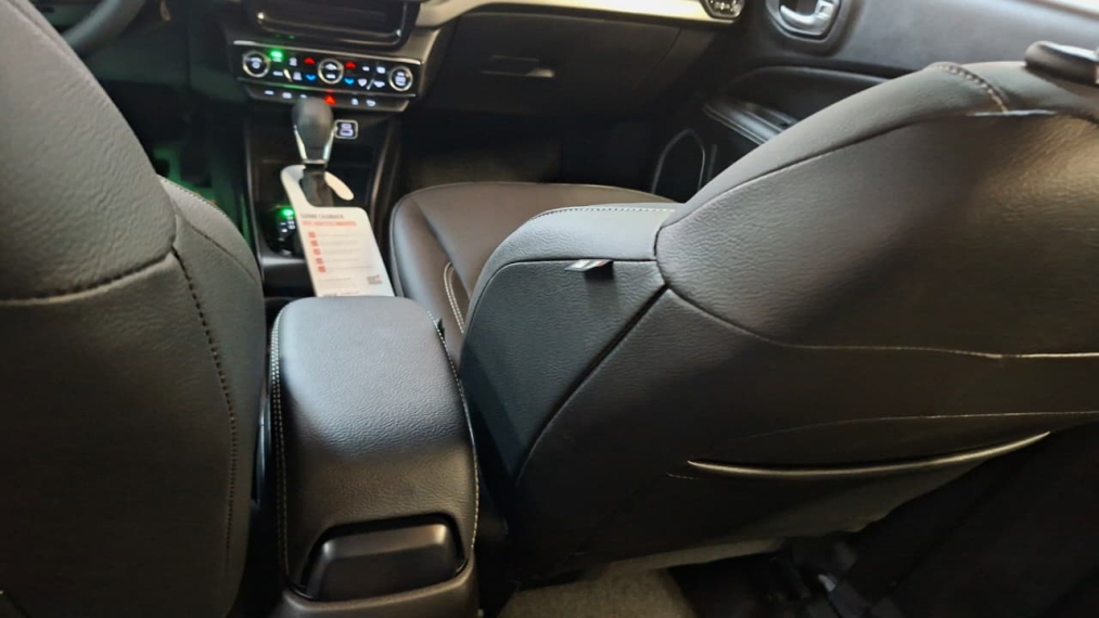 fiat toro volcano turbo diesel , com seu usado na troca sendo strada ou12
