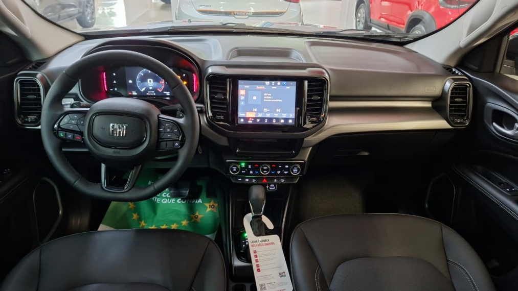 fiat toro volcano turbo diesel , com seu usado na troca sendo strada ou8