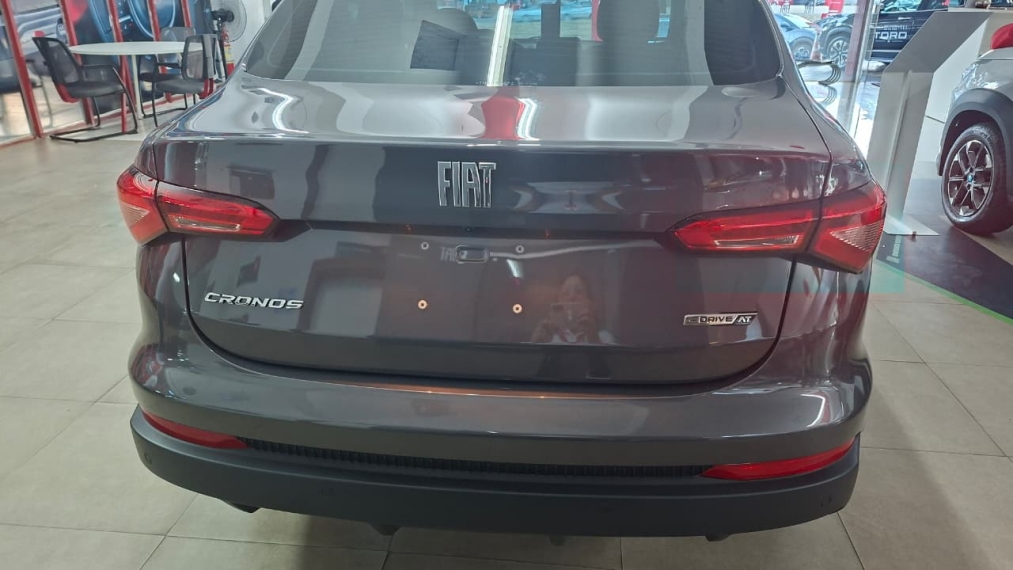fiat cronos drive cvt , com seu usado na troca25