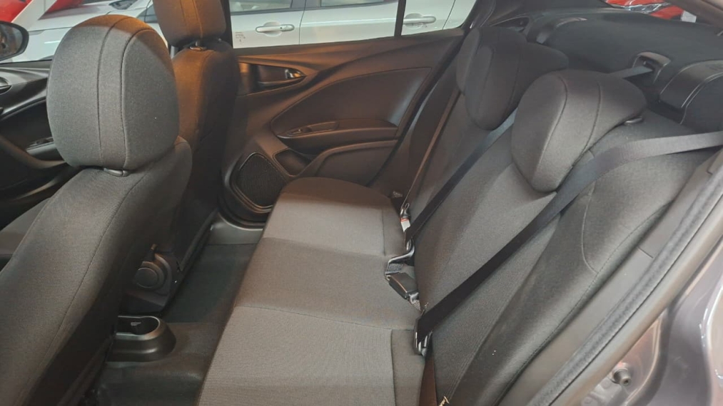 fiat cronos drive cvt , com seu usado na troca33
