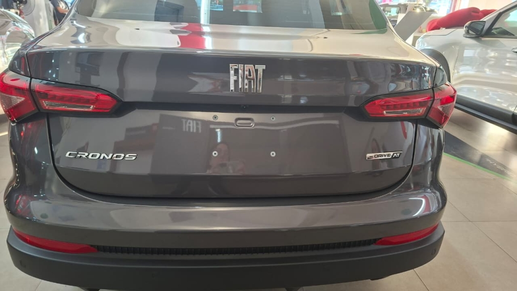 fiat cronos drive cvt , com seu usado na troca23