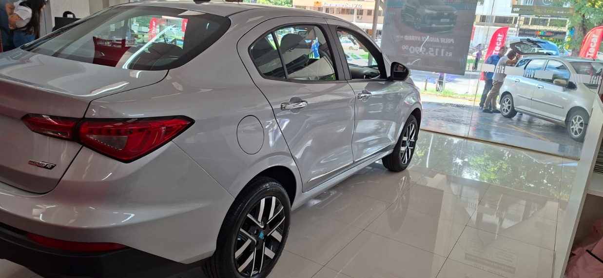 fiat cronos precision com seu usado na troca9