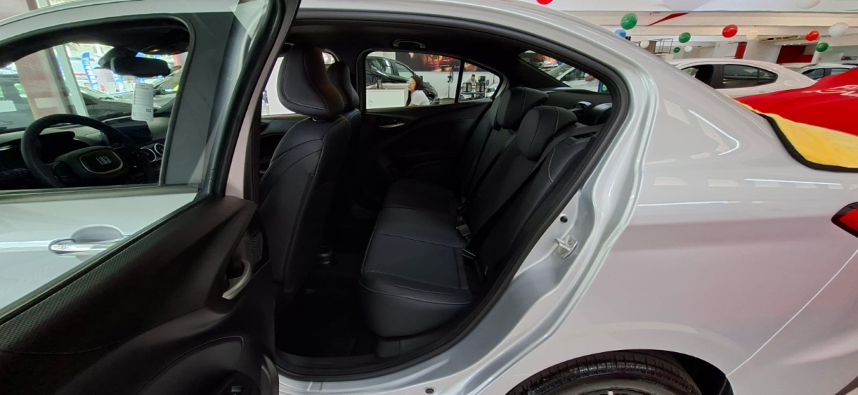 fiat cronos precision com seu usado na troca12