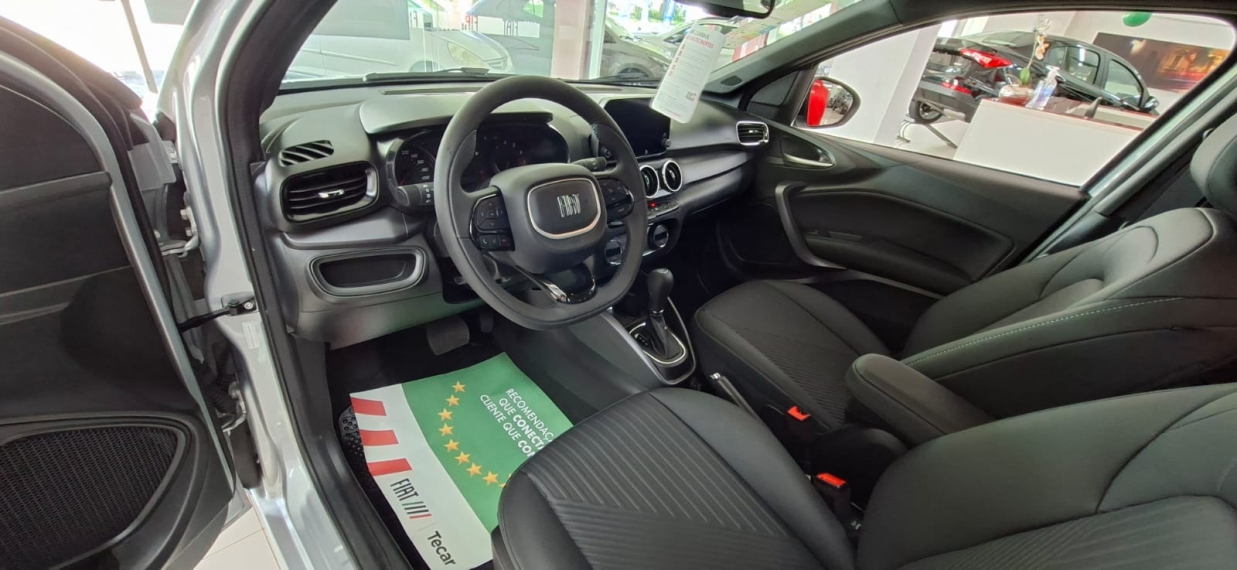 fiat cronos precision com seu usado na troca5