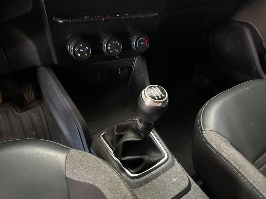 renault duster intense 1.6 manual 2024/202510
