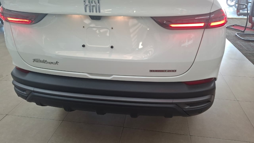 Novo Fastback T200 pack smart 1.0 CVT21