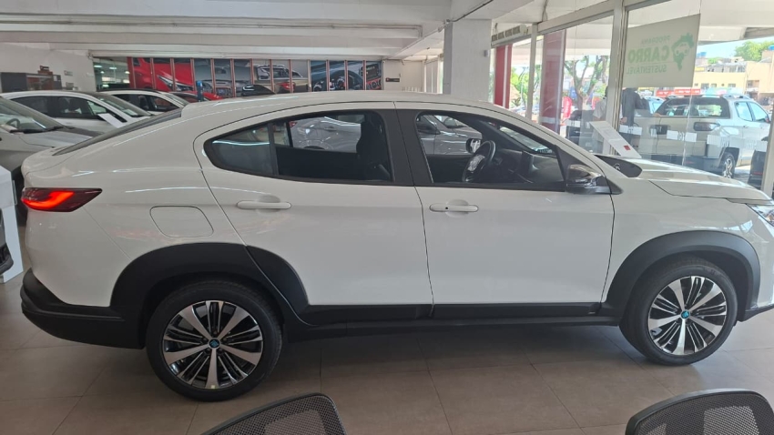 Novo Fastback T200 pack smart 1.0 CVT20
