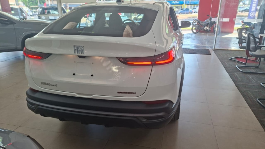Novo Fastback T200 pack smart 1.0 CVT23