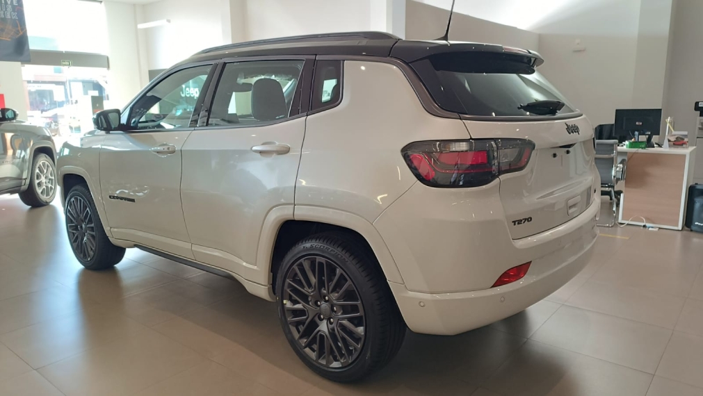 jeep compass 1.3 t270 turbo flex s at6 1.7 5p automatico 2025 jeep compass 1.3 t270 turbo flex s at6 1.7 5p automatico 2025