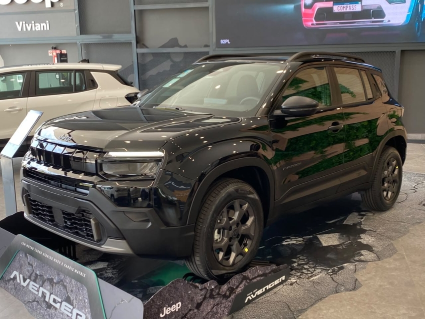 jeep avenger altitude t200 hybrid mhev flex cvt 1.0 5p automatico 202711