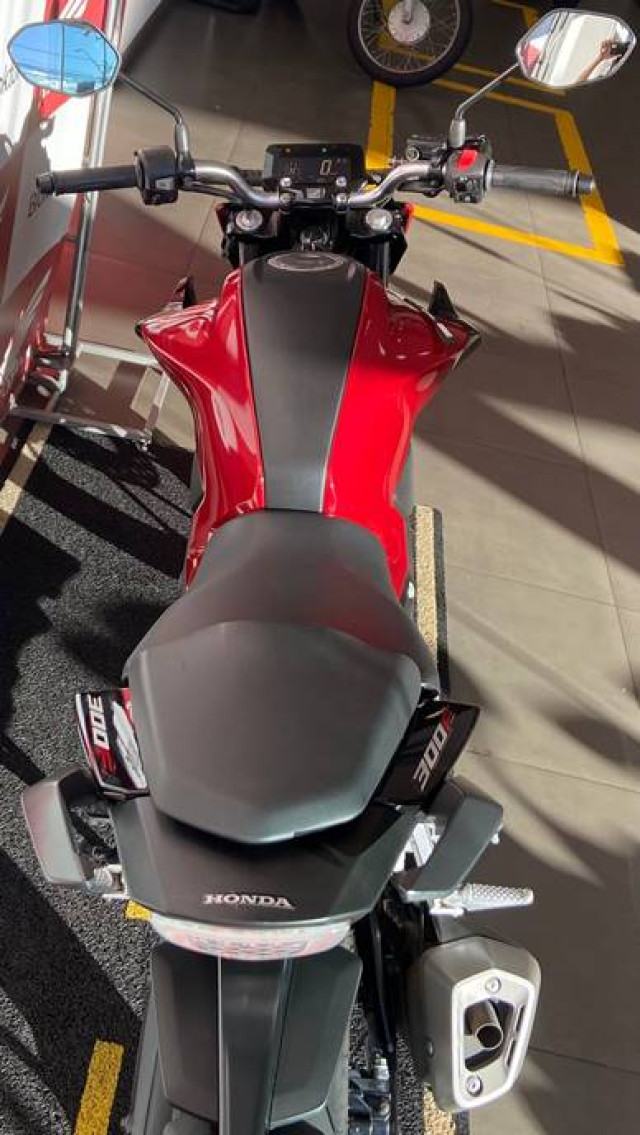 cb 300f twister abs 2025