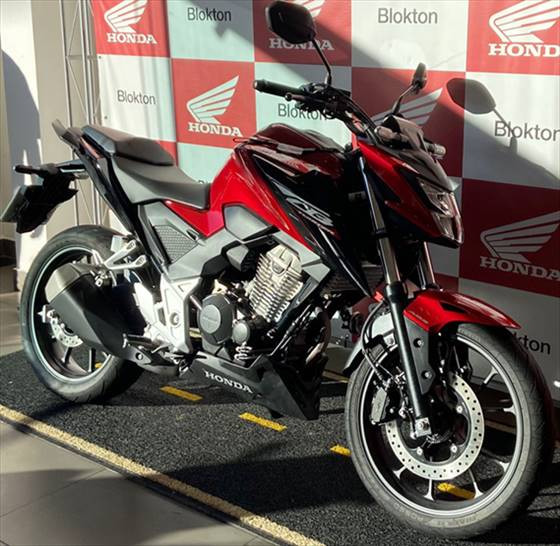 cb 300f twister abs 2025
