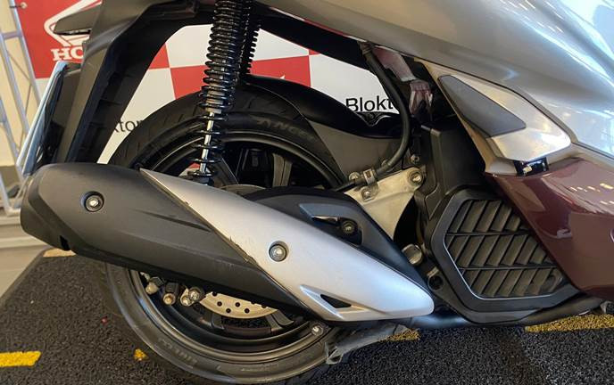 pcx 150 deluxe abs