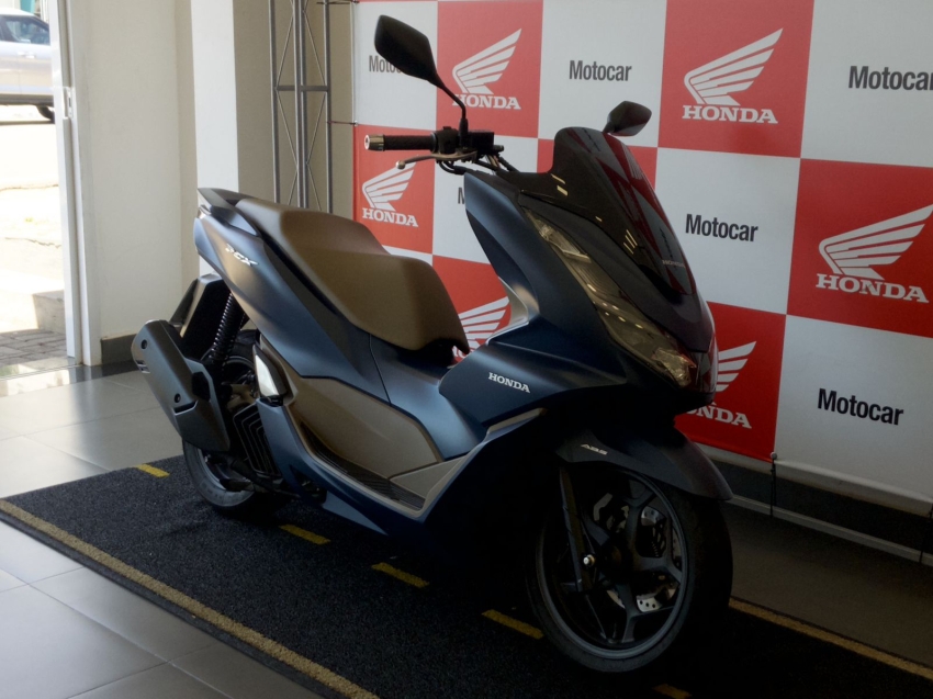pcx 160 dlx abs 20241