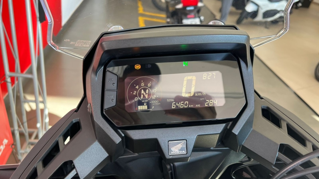 xre 300 sahara standard 2025/20257