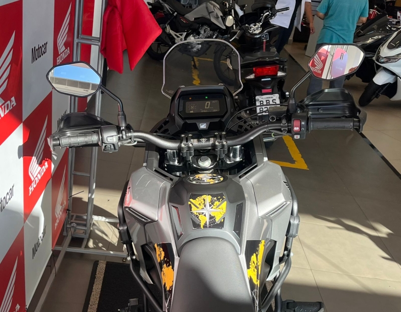 xre 300 sahara standard 2025/20256